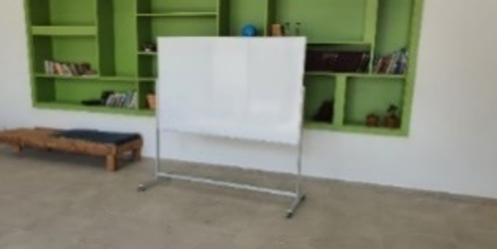 Whiteboard on wheels