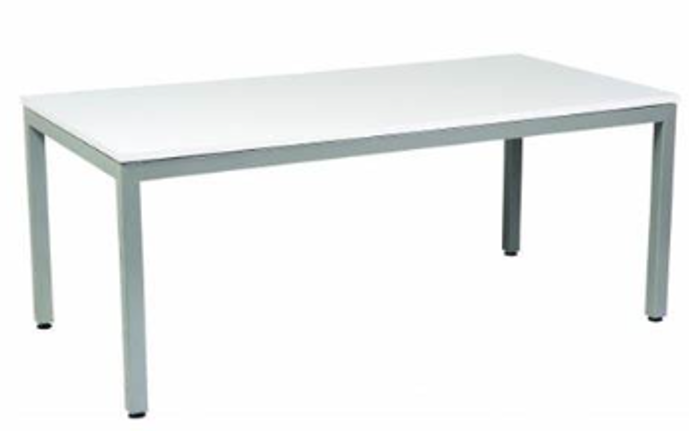 Laboratory table