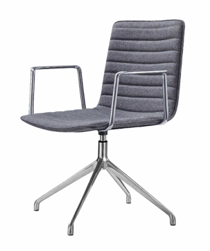 [12100236] Armchair