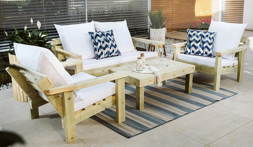 [50300001] Outdoor seating area